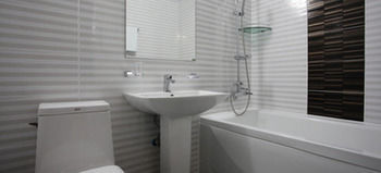 Lineplus Hotel Gimpo Esterno foto